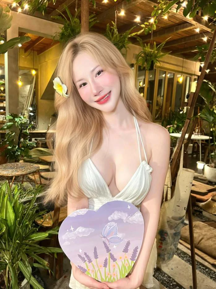 เอแคร์ มานิตา akairakone