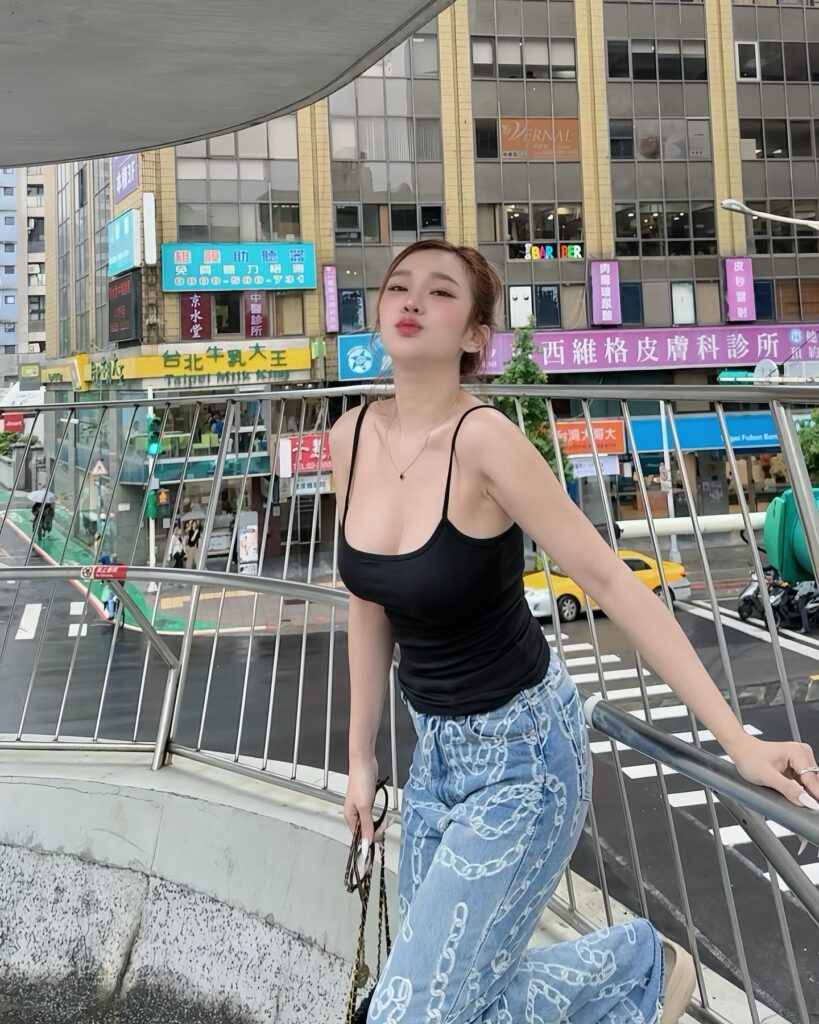มีนา เรวดี vk